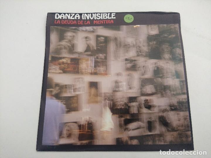 Discos de vinilo: DANZA INVISIBLE/LA DEUDA DE LA MENTIRA/SINGLE. - Foto 1