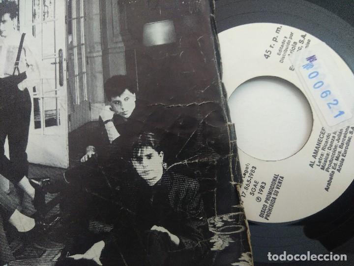 Discos de vinilo: DANZA INVISIBLE/AL AMANECER/SINGLE PROMOCIONAL. - Foto 2