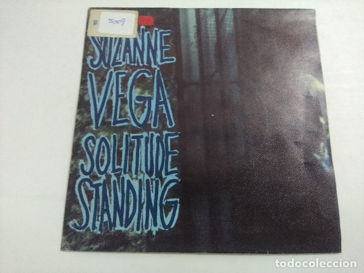 Discos de vinilo: SUZANNE VEGA/SOLITUDE STANDING/SINGLE. - Foto 1