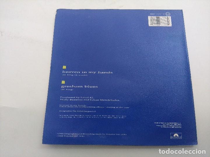 Discos de vinilo: LEVEL 42/HEAVEN IN MY HANDS/SINGLE. - Foto 3