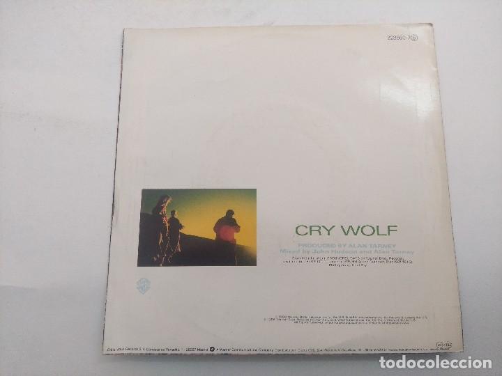 Discos de vinilo: A-HA/CRY WOLF/SINGLE PROMOCIONAL. - Foto 3