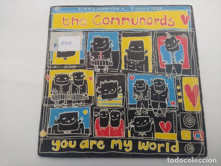 Discos de vinilo: THE COMMUNARDS/YOU ARE MY WORLD/SINGLE. - Foto 1
