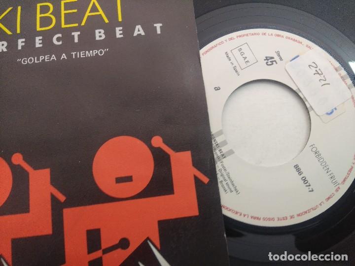 Discos de vinilo: BRONSKI BEAT/HIT THAT PERFECT BEAT/SINGLE. - Foto 2