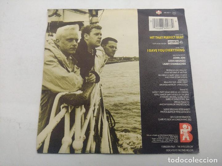 Discos de vinilo: BRONSKI BEAT/HIT THAT PERFECT BEAT/SINGLE. - Foto 3