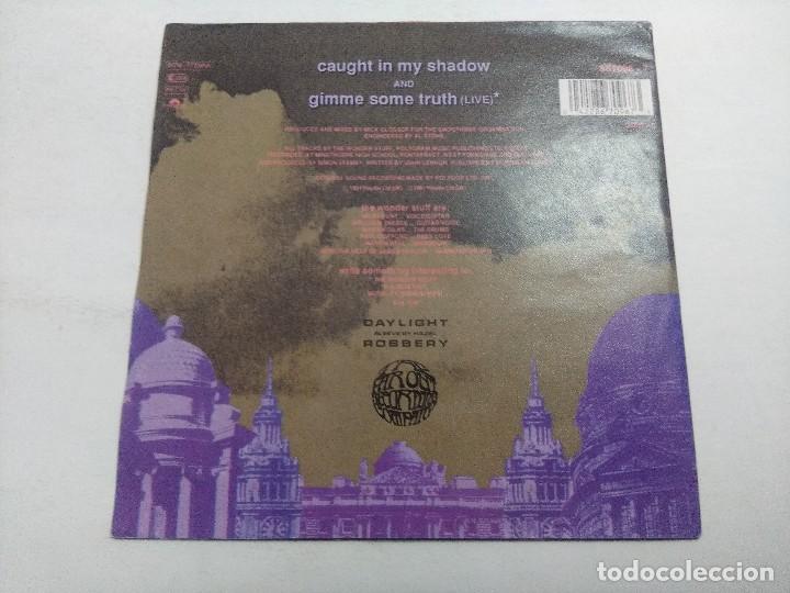 Discos de vinilo: THE WONDER STUFF/CAUGHT IN MY SHADOW/SINGLE. - Foto 3