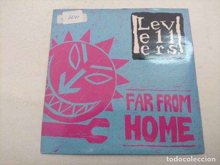 Discos de vinilo: LEVELLERS/FAR FROM HOME/SINGLE. - Foto 1