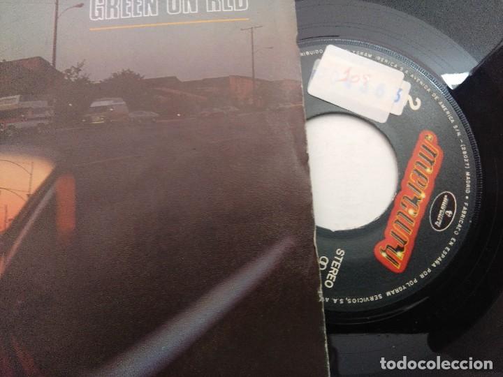 Discos de vinilo: GREEN ON RED/CLARKESVILLE/SINGLE. - Foto 2