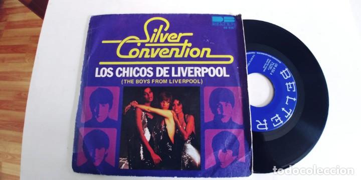 Discos de vinilo: SILVER CONVENTION-SINGLE LOS CHICOS DE LIVERPOOL - Foto 1