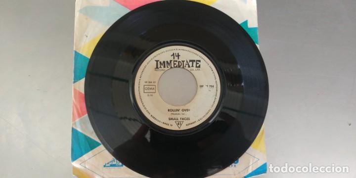 Discos de vinilo: SMALL FACES-SINGLE ROLLIN OVER-SIN PORTADA - Foto 1