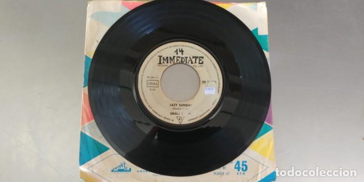 Discos de vinilo: SMALL FACES-SINGLE ROLLIN OVER-SIN PORTADA - Foto 2