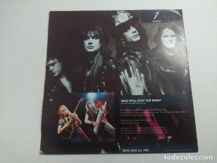 Discos de vinilo: ASIA/WHO WILL STOP THE RAIN/SINGLE. - Foto 3
