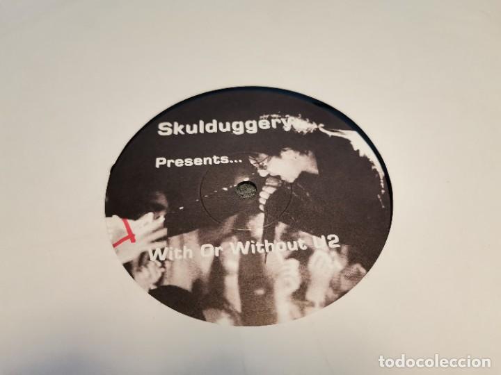 Discos de vinilo: Skulduggery Presents... U2 &lrm;&ndash; With Or Without U2, MAXI, 12 - Foto 1
