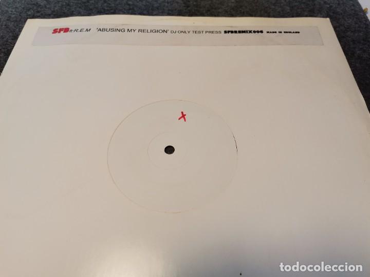 Discos de vinilo: SFB ft R.E.M. &lrm;&ndash; Abusing My Religion (SFBREMIX006, 12&rdquo;, Single Sided, Test Pressing, white label) - Foto 1