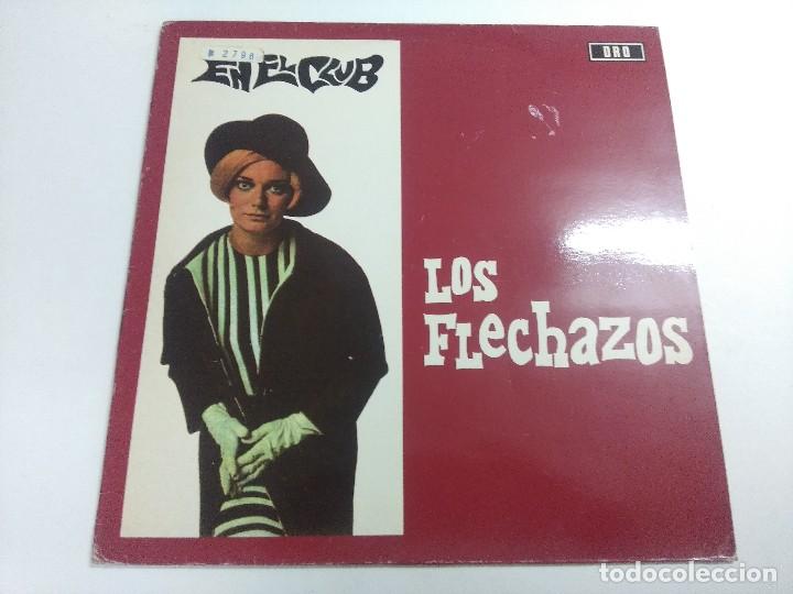 Discos de vinilo: VINILO/LOS FLECHAZOS/EN EL CLUB. - Foto 1