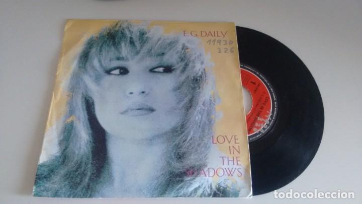 Discos de vinilo: SINGLE (VINILO) DE E.G. DAILY A&Ntilde;OS 80 - Foto 1