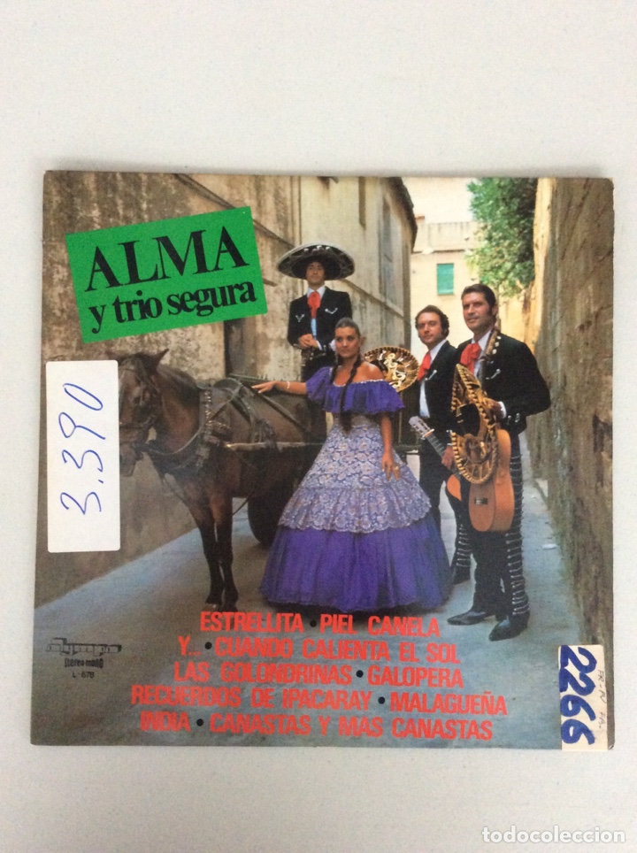 Vinyl-Schallplatten: Alma y trio segura.