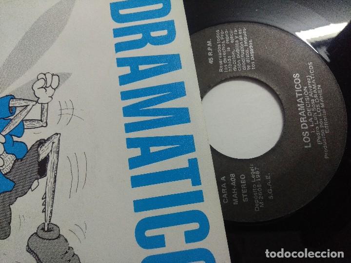 Discos de vinilo: SINGLE/LOS DRAMATICOS/LA DECISION. - Foto 2