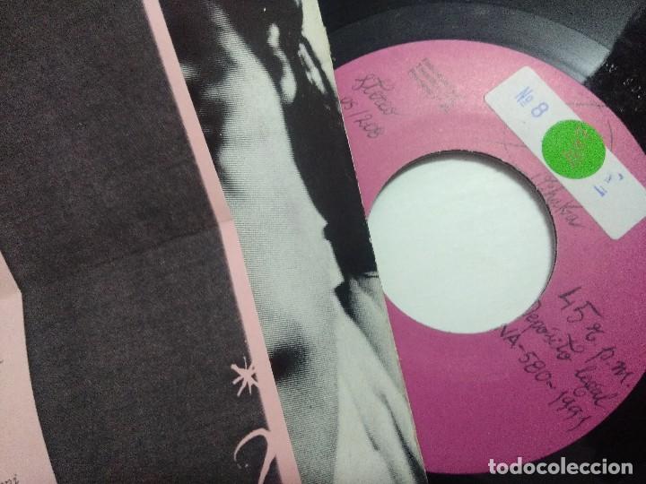 Discos de vinilo: SINGLE/LOS BICHOS/IN WISHIN SHIFT/+ HOJAS PROMO. - Foto 3
