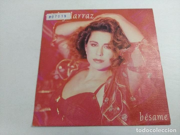 Discos de vinilo: SINGLE/VICKY LARRAZ/BESAME/PROMOCIONAL. - Foto 1