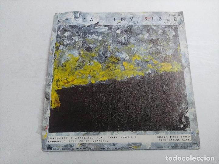 Discos de vinilo: SINGLE/DANZA INVISIBLE/EL ANGEL CAIDO. - Foto 3