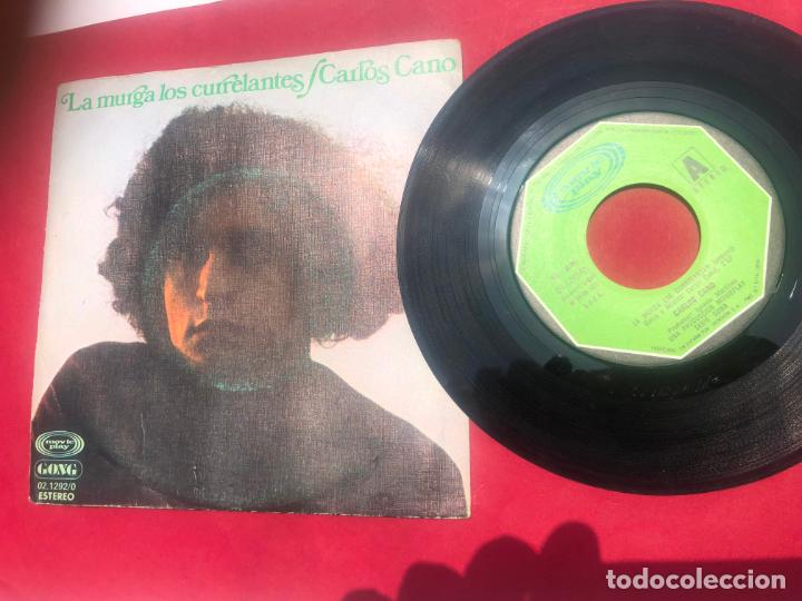 Discos de vinilo: DISCO SINGLE CARLOS CANO, LA MURGA LOS CURRELANTES, 1977 - Foto 2