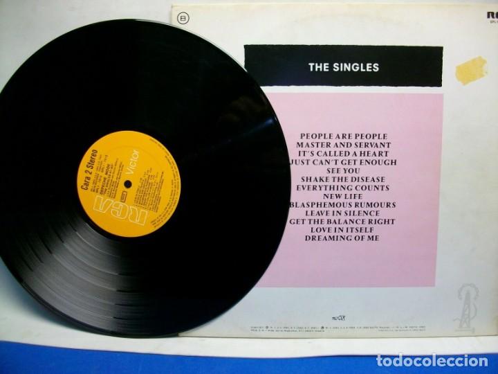Discos de vinilo: DEPECHE MODE THE SINGLES 81-85 VINYL LP - Foto 2