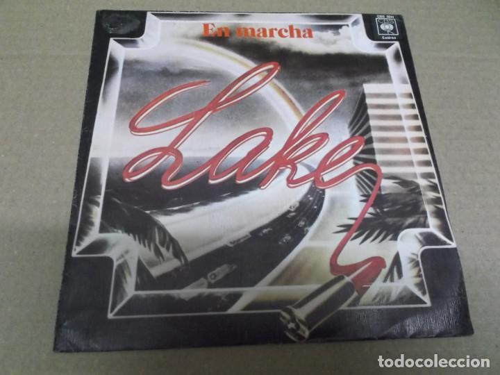 Discos de vinilo: LAKE (SN) ON THE RUN A&Ntilde;O 1977 - Foto 1