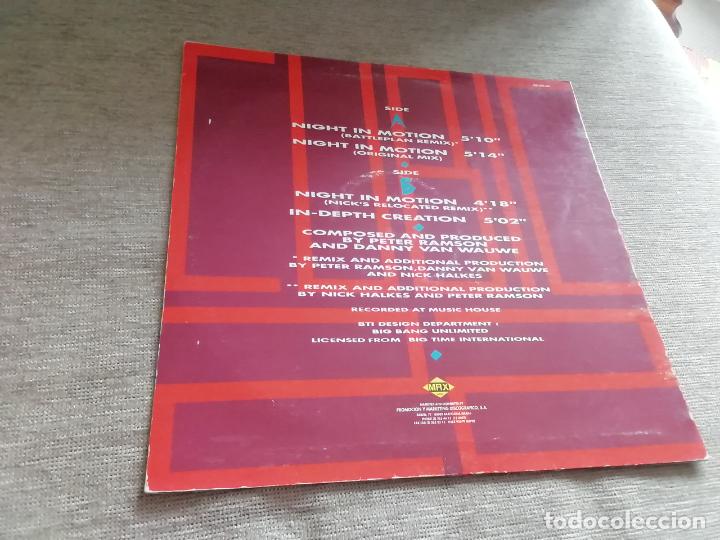Discos de vinilo: Cubic 22 - night in motion. maxi - Foto 2