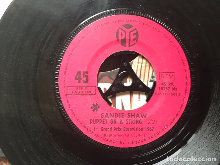 Discos de vinilo: International hits. Sandie Shaw. Puppet on a string - Foto 3