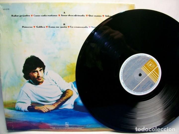 Discos de vinilo: SERGIO DALMA SINTIENDONOS LA PIEL LP - Foto 2