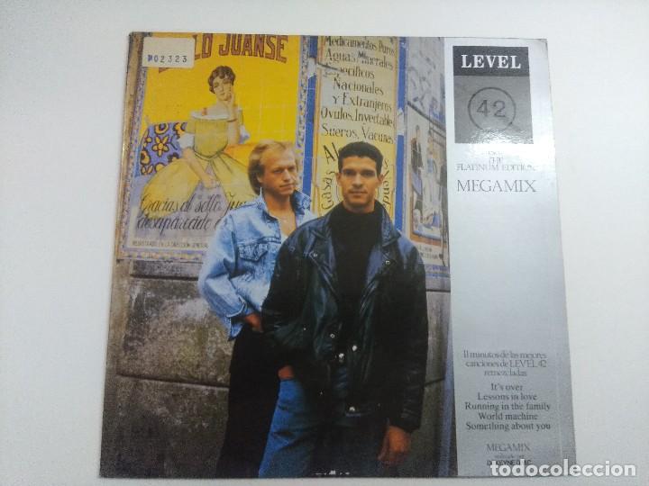 Discos de vinilo: VINILO/LEVEL 42/THE PLATINIUM EDITION MEGAMIX. - Foto 1