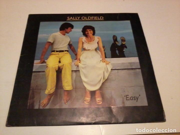 Discos de vinilo: Sally Oldfield LP Easy Esp.1979 insert letras - Foto 1