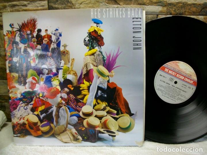 Discos de vinilo: ELTON JOHN Reg Strikes Back LP - Foto 1