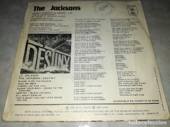 Discos de vinilo: THE JACKSONS-ECHALE LA CULPA AL BOOGIE-ORIGINAL ESPA&Ntilde;OL 1978 - Foto 2