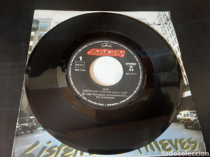 Discos de vinilo: Listen like thieves - Foto 3