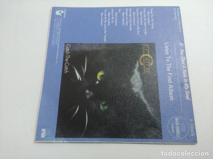 Discos de vinilo: SINGLE/C.C.CATCH/HEARTBREAK HOTEL. - Foto 3