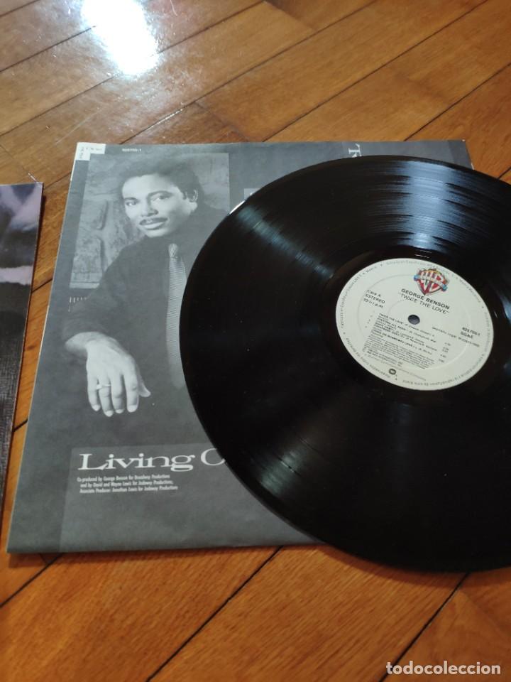 Discos de vinilo: George benson twice the love LP - Foto 3