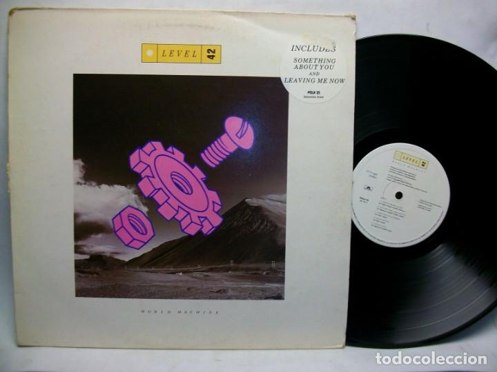 Discos de vinilo: LEVEL 42 WORLD MACHINE VINYL LP - Foto 1