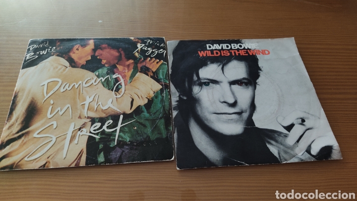 Discos de vinilo: Lote de 2 singles de vinilo de DAVID BOWIE - Foto 1