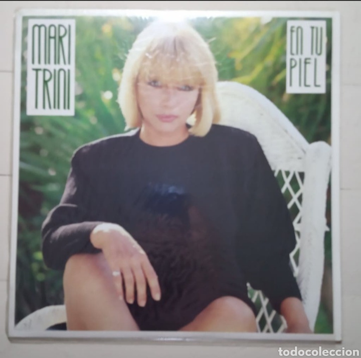 Discos de vinilo: DISCO MARI TRINI. LP EN TU PIEL. - Foto 2