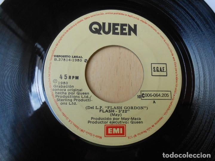 Discos de vinilo: QUEEN, SG, FLASH + 1, A&Ntilde;O 1980 - Foto 3