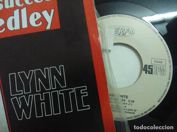 Discos de vinilo: SINGLE/LYNN WHITE/DONT LET SUCCES. - Foto 2