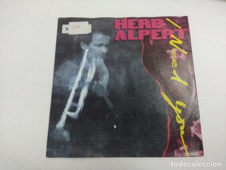 Discos de vinilo: SINGLE/HERB ALPERT/I NEED YOU. - Foto 1