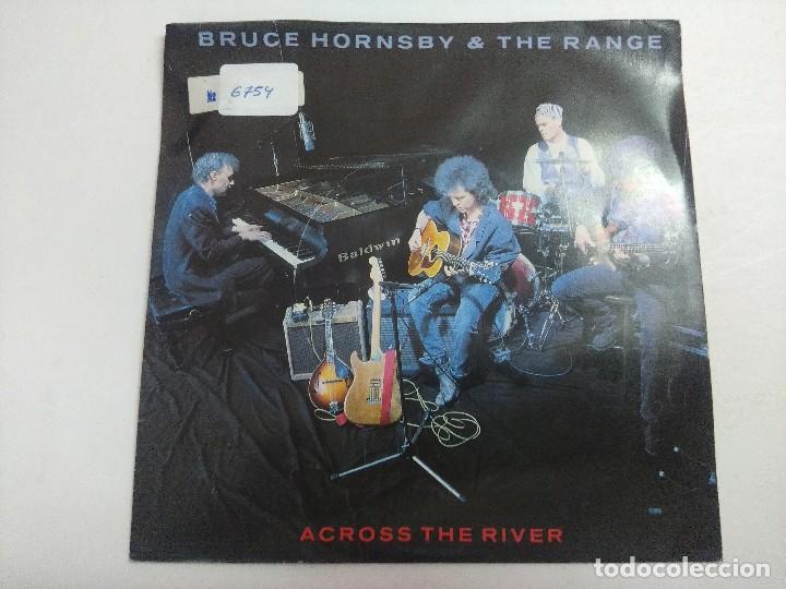 Discos de vinilo: SINGLE/BRUCE HORNSBY & THE RANGE/ACROSS THE RIVER. - Foto 1
