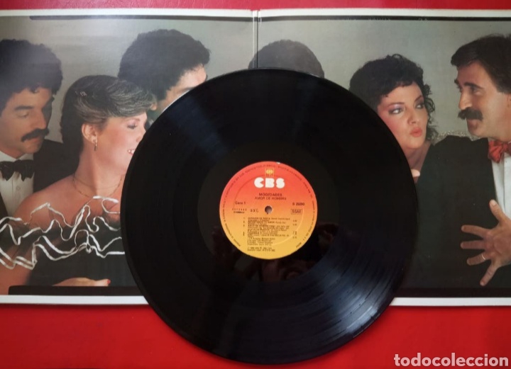Discos de vinilo: DISCO MOCEDADES. LP AMOR DE HOMBRE - Foto 2
