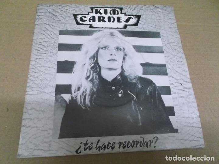 Discos de vinilo: KIM CARNES (SINGLE) DOES IT MAKE YOU REMEMBER A&Ntilde;O 1982 - PROMOCIONAL - Foto 1