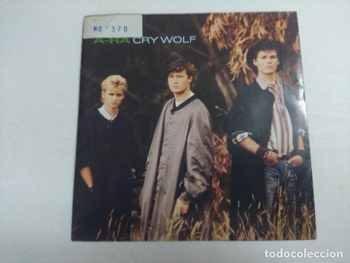 Discos de vinilo: SINGLE/A-HA/CRY WOLF/PROMOCIONAL. - Foto 1