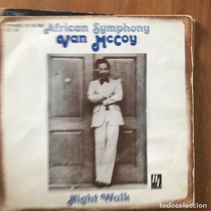 Discos de vinilo: VAN MCCOY - AFRICAN SYMPHONY - 7&rdquo; SINGLE H&L 1976 - Foto 1