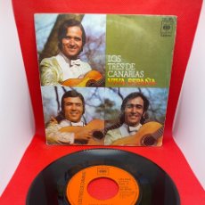 Discos de vinilo: LOS TRES DE CANARIAS - VIVA ESPAÑA / LO QUE PASÓ CBS 1972. Lote 274941163