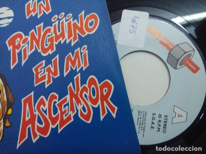 Discos de vinilo: SINGLE/UN PINGUINO EN MI ASCENSOR/LA BALADA DE BENITO CARRIZOSA. - Foto 2